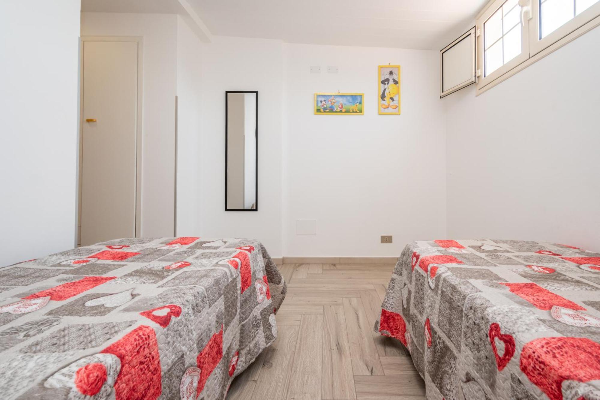 Sole Mare Deluxe Villa Campofelice Di Roccella Room photo
